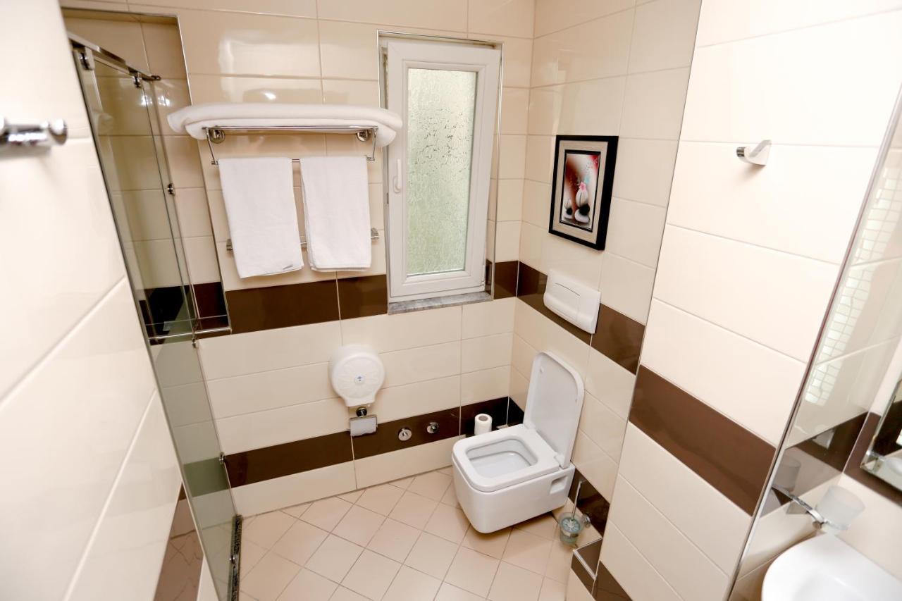 Hotel Town House Tirana Exterior photo